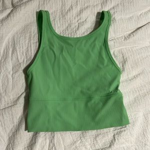 Power Pivot Tank (Ribbed)